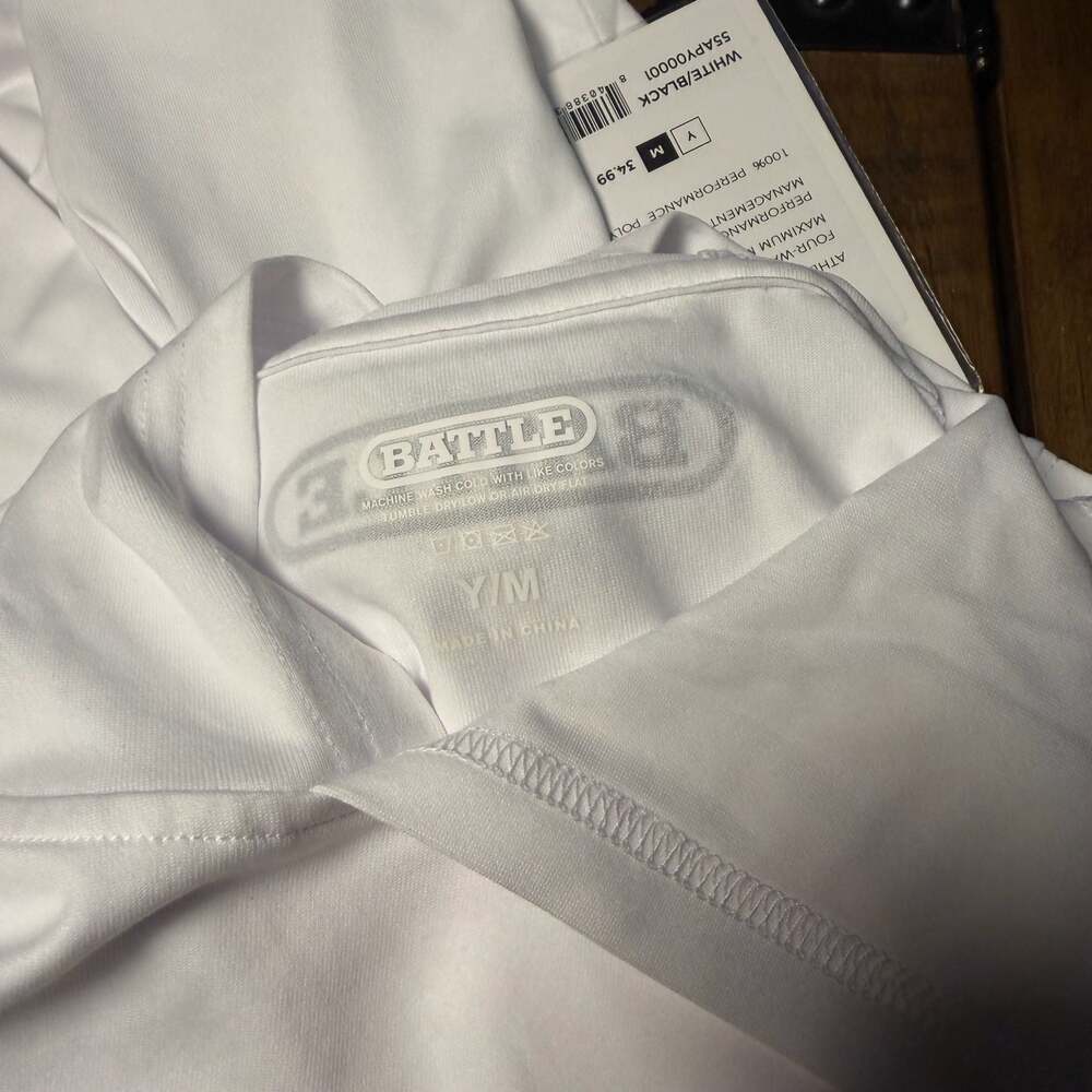 NWT Battle Sports Sleeveless Light Action Hoodie, White/Black YM - Picture 5 of 5